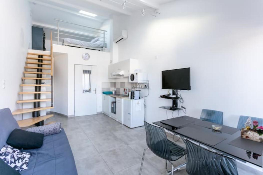Saint-André-de-Sangonis Studio Meuble מראה חיצוני תמונה